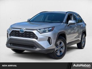 Used 2022 Toyota RAV4 XLE image 1