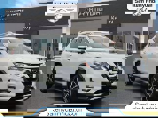 Used 2020 Nissan Rogue SV w/ Premium Package image 1