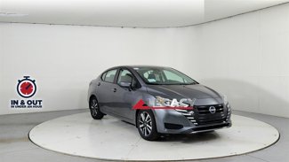 New 2025 Nissan Versa SV w/ Trunk Package image 1