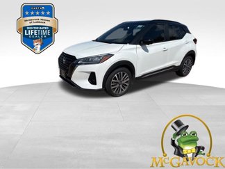 Certified 2023 Nissan Kicks SR w/ SR Premium Package image 1