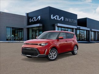 New 2025 Kia Soul LX image 1