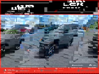 Used 2022 Jeep Compass Trailhawk w/ Trailhawk Convenience Group image 1