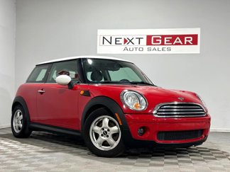 Used 2010 MINI Cooper Hardtop image 1