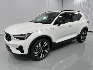 New 2025 Volvo XC40 B5 Plus w/ Protection Package Premier image 1