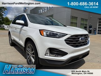Used 2022 Ford Edge Titanium image 1
