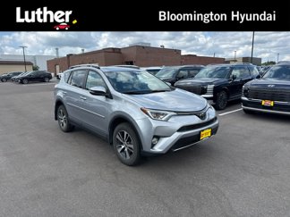 Used 2018 Toyota RAV4 XLE image 1