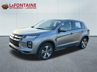 Used 2023 Mitsubishi Outlander Sport SE image 1