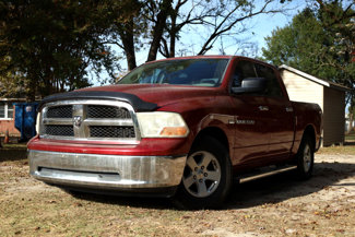 Used 2011 RAM 1500 Classic SLT image 1