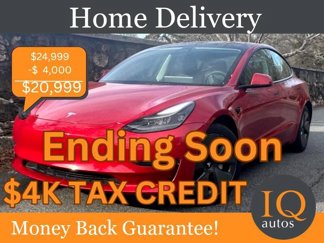 Used 2021 Tesla Model 3 Standard Range Plus image 1
