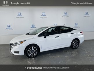 Used 2024 Nissan Versa S image 1