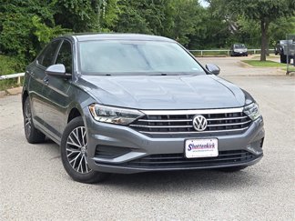 Used 2020 Volkswagen Jetta SE image 1