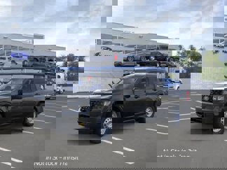 New 2025 Ford Maverick XL image 1