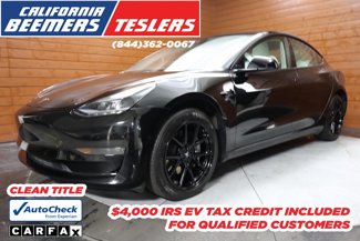 Used 2022 Tesla Model 3 Standard Range image 1