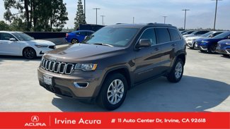 Used 2021 Jeep Grand Cherokee Laredo image 1