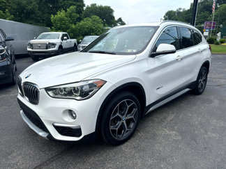 Used 2018 BMW X1 xDrive28i image 1