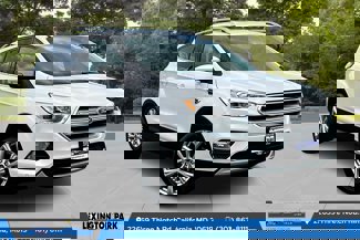 Used 2018 Ford Escape Titanium w/ Ford Safe & Smart Package image 1