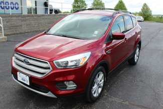 Used 2018 Ford Escape SE image 1