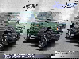 New 2025 Ford Bronco Badlands image 1