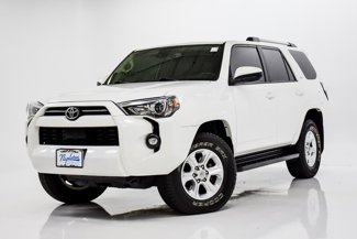 Used 2022 Toyota 4Runner SR5 image 1