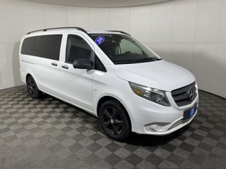 Used 2016 Mercedes-Benz Metris Passenger image 1