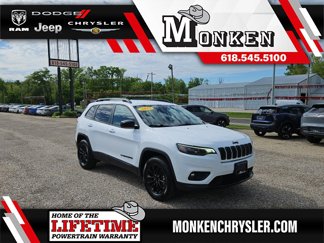 Used 2023 Jeep Cherokee Altitude Lux image 1