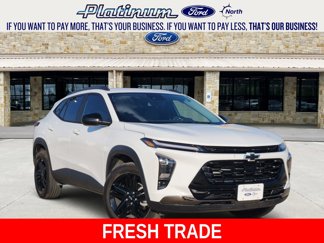 Used 2025 Chevrolet Trax ACTIV w/ Driver Confidence Package image 1