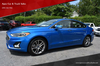 Used 2020 Ford Fusion Titanium image 1