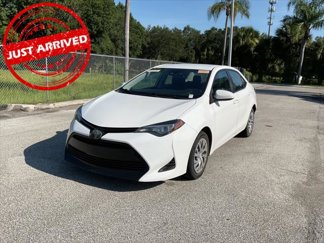 Used 2019 Toyota Corolla LE image 1
