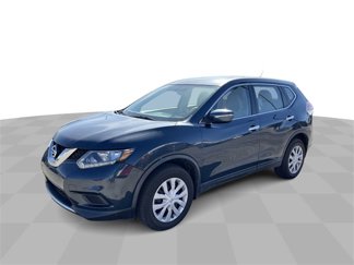 Used 2015 Nissan Rogue S image 1