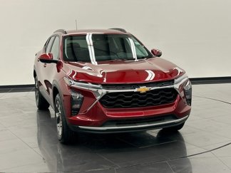 Used 2024 Chevrolet Trax LT image 1