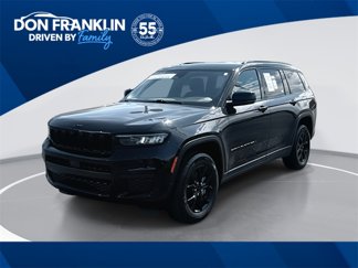 Used 2024 Jeep Grand Cherokee L Laredo image 1