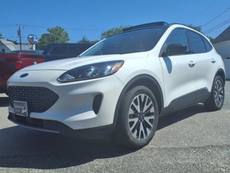 Used 2020 Ford Escape SE Sport image 1