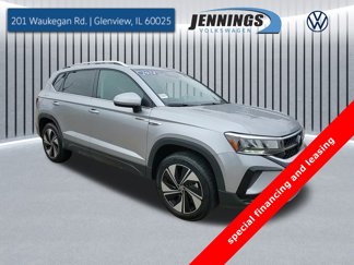Used 2024 Volkswagen Taos SE w/ Panoramic Sunroof Package image 1