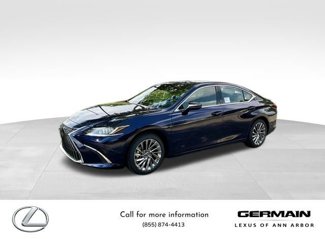 New 2025 Lexus ES 300h w/ Luxury Package image 1