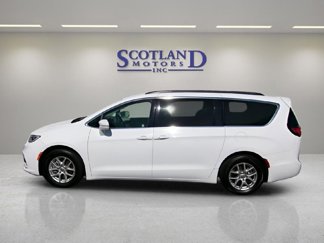 Used 2022 Chrysler Pacifica Touring-L image 1
