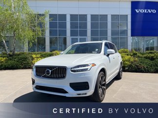 Used 2022 Volvo XC90 T6 Momentum w/ Advanced Package image 1