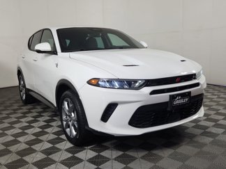 Used 2024 Dodge Hornet R/T image 1