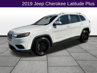 Used 2019 Jeep Cherokee Latitude Plus w/ Comfort/Convenience Group 360° Tour