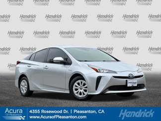 Used 2022 Toyota Prius L Eco image 1