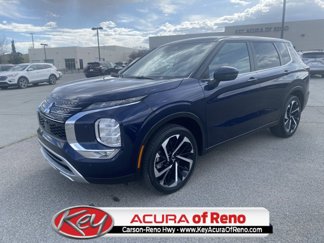 Used 2024 Mitsubishi Outlander SE image 1