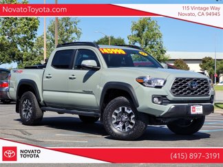 Used 2022 Toyota Tacoma TRD Off-Road image 1
