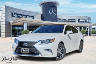 Used 2017 Lexus ES 350 w/ Navigation System Package image 1