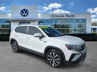 Used 2022 Volkswagen Taos SE image 1