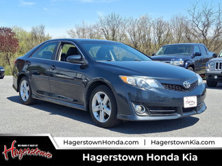 Used 2013 Toyota Camry L image 1