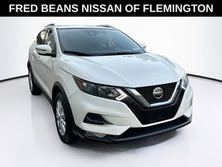 Certified 2021 Nissan Rogue Sport SV image 1