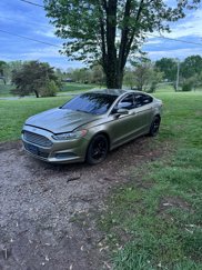 Used 2013 Ford Fusion SE image 1