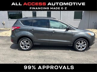 Used 2016 Ford Escape SE w/ Equipment Group 201A image 1