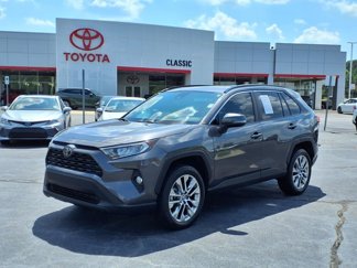 Used 2021 Toyota RAV4 XLE Premium image 1