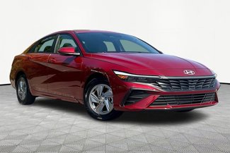 Certified 2024 Hyundai Elantra SE image 1