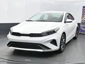 Used 2024 Kia Forte LXS image 1